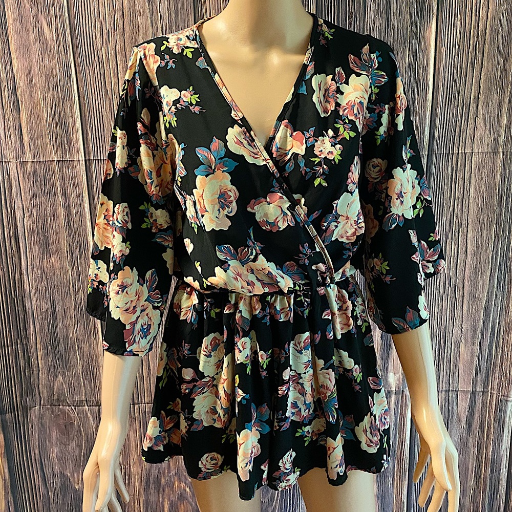 Sage size small black & pink multicolor floral print summer boho romper